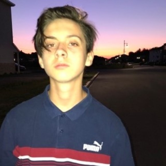 Meet your Posher, Joshua - Picture 1 of 1